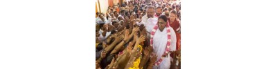மாதா அமிர்தானந்தமயி - கேரளா